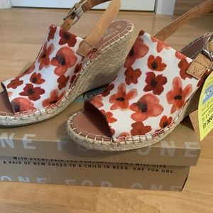Toms Espadrilles